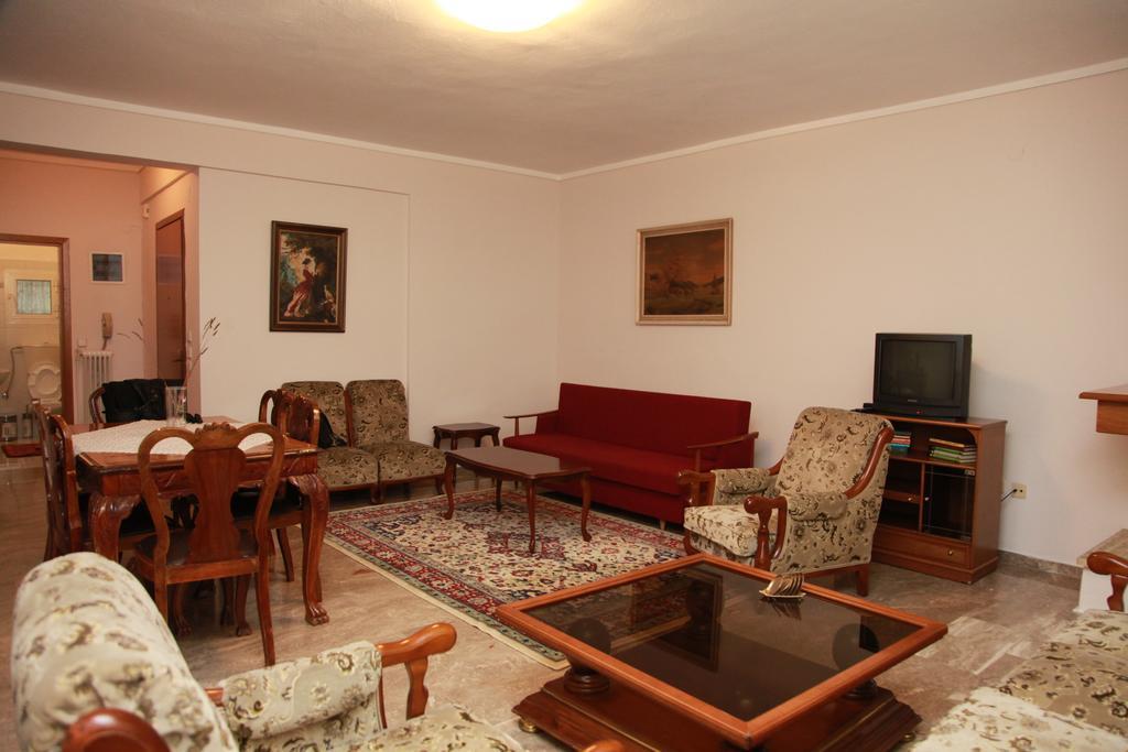 Apartment Nikos Tesalonika Bagian luar foto